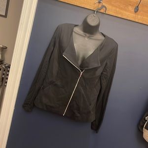 Women’s Zip Blazer